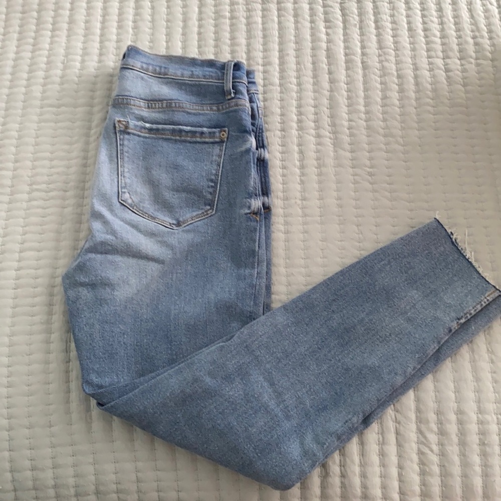 🧡 EUC Kensie high Waisted Pencil Jeans